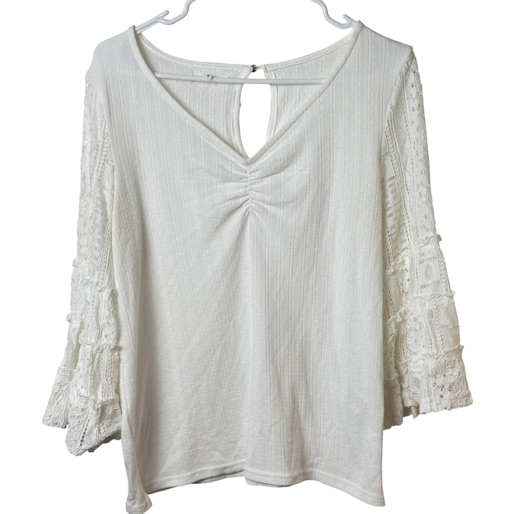 Maurices Top Women S‎ White Lace Bell Sleeve Ribbed V-Neck Boho Keyhole